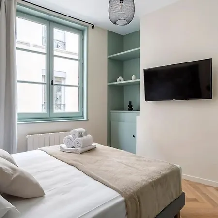 Suite St Antoine 4 Travelers Lyon Exterior photo